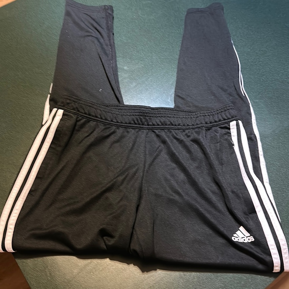 Women’s Adidas pants